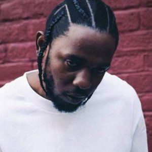 signed vinyl copy of kendrick lamar classic album